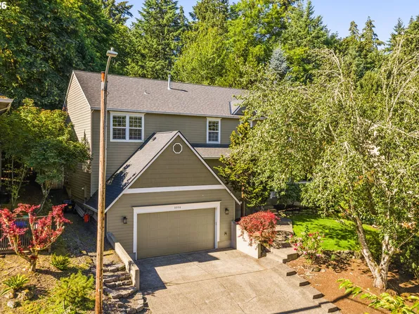 3208 SW Luradel St, Portland, OR 97219