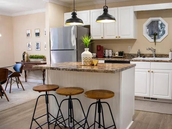 14898 Dutchmans Dr #1, Rogers, AR 72756