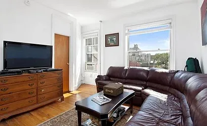 Rented by LJ Sloane Management