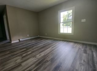 136 Mayflower Rd APT 2, Johnson City, TN 37601
