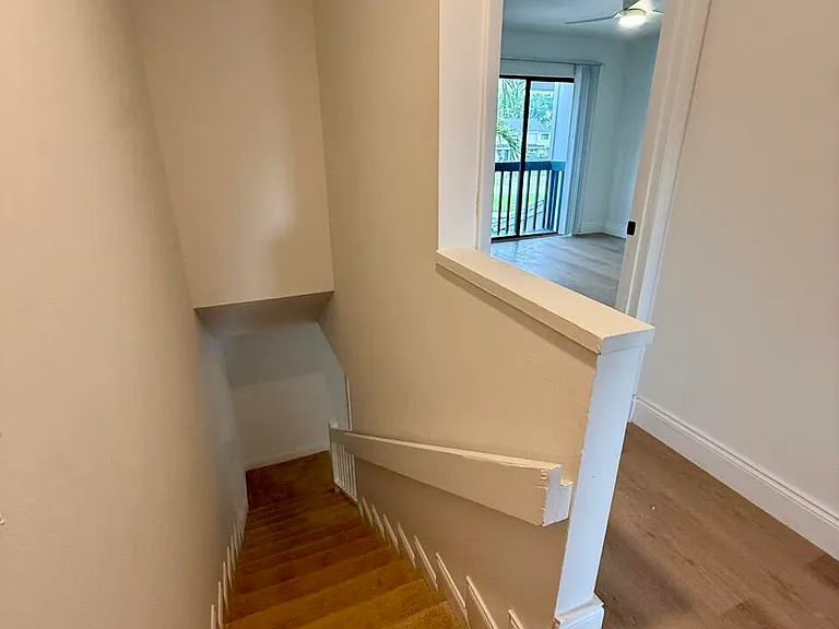 3104 Poolside Dr — Photo 12