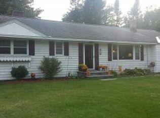 15 Snowbridge Rd, Barre, VT 05641