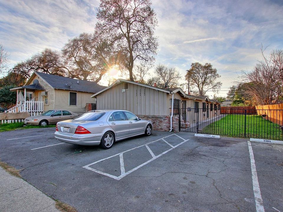 1st image of 2387 Boxwood St