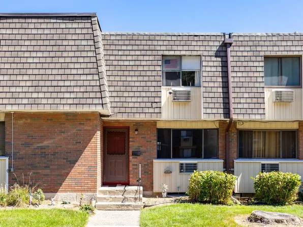 266 High Path Road #266, Windsor, CT 06095