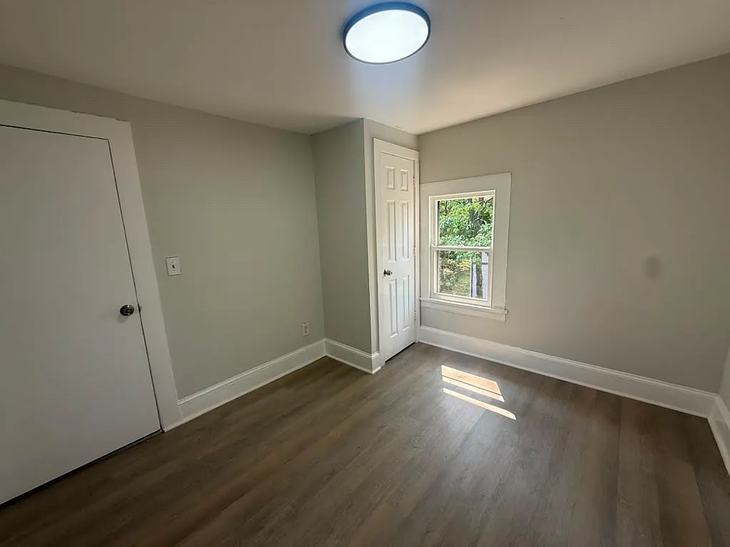 3 bed, $2,250 — Photo 3