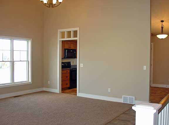4th image of 3728 Fairmeadow Ct