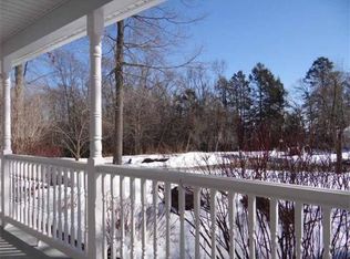 16 Woodsley Rd, Wilbraham, MA 01095