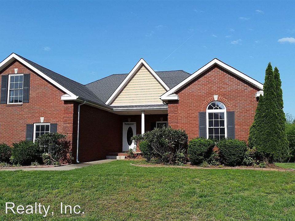 1st image of 3247 Quincy Ln