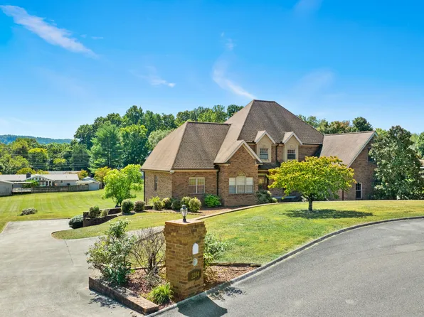 2204 Steven Dr, Knoxville, TN 37938