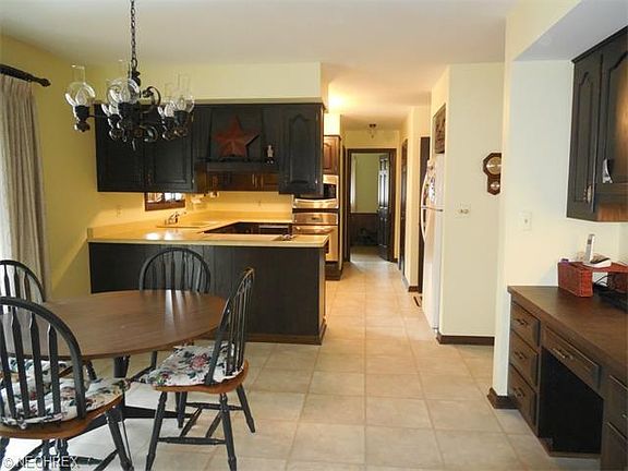 2nd image of 6116 Saint Andrews Dr