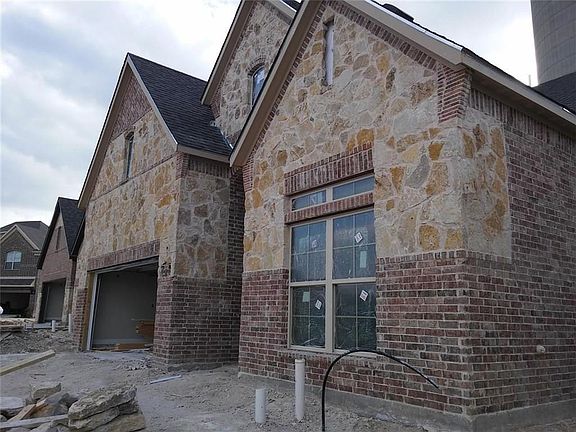 2nd image of 113 Leadville Way
