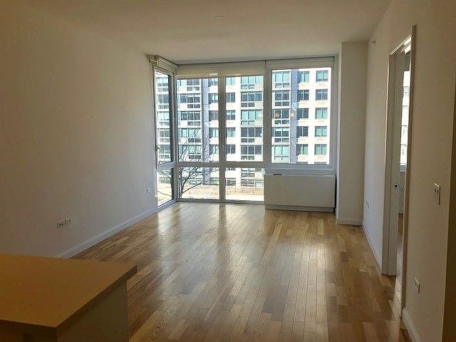 1st image of 795 Columbus Ave APT 10J