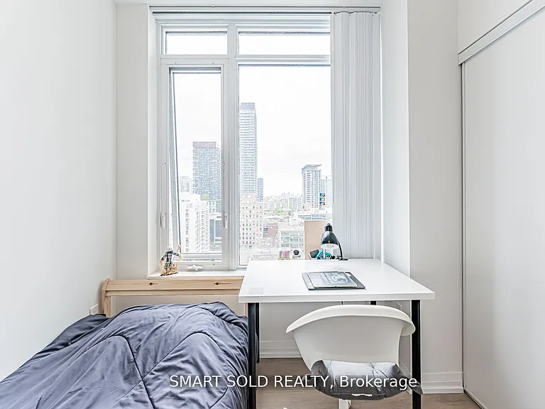 25 Holly St #2003 — Photo 16