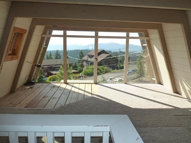 2nd image of 13937 Skislope Way