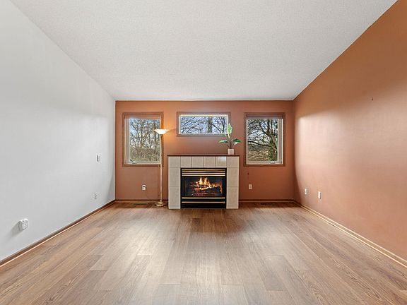 5th image of 2136 49th Way E