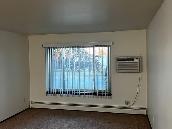 4th image of 6951 N 76th St #110