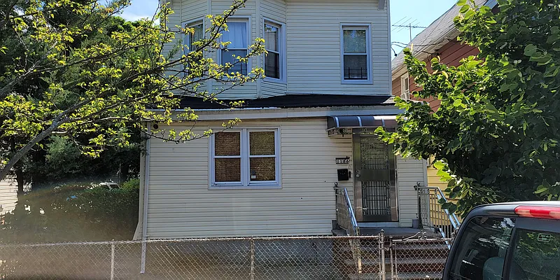 Sold by J Dadd Realty LLC | media 27