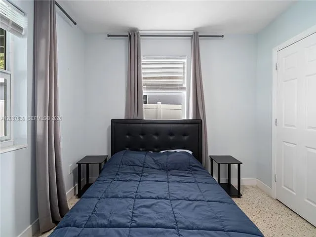 644 SW 7th Ct — Photo 9
