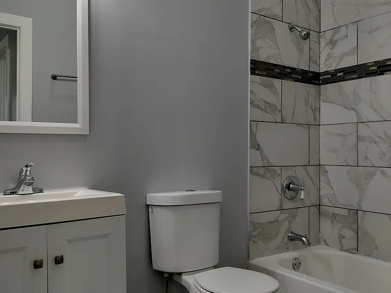 6501 S Justine St #1W — Photo 15