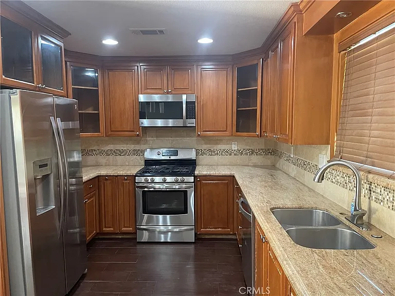2307 Cordero Ave — Photo 8