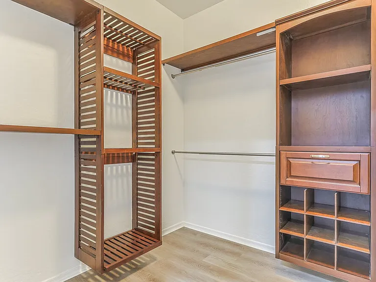 46186 W Holly Dr — Photo 12