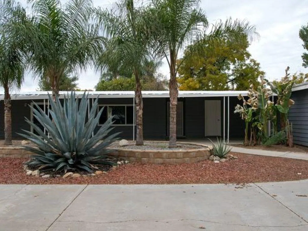 3 bed, 1440 sqft, $3,000 — Photo 1