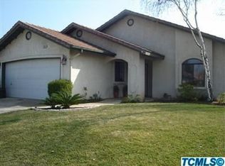 1895 Pyramid Ave, Tulare, CA 93274