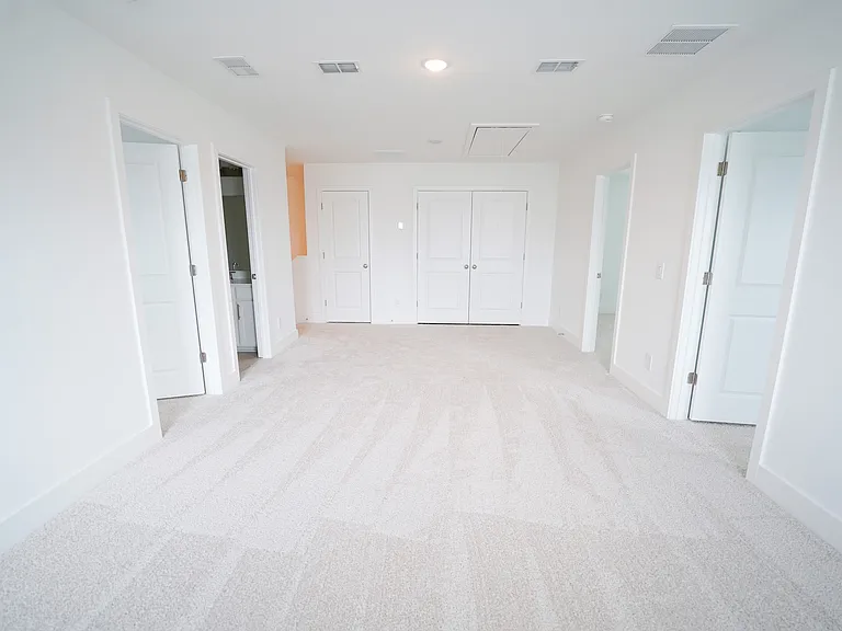 128 Kingswood Cir — Photo 30