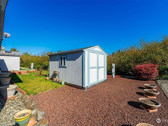 5th image of 6998 Taurus Lane NE