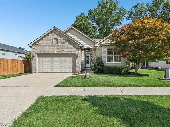 38466 Renwood Ave, Avon, OH 44011