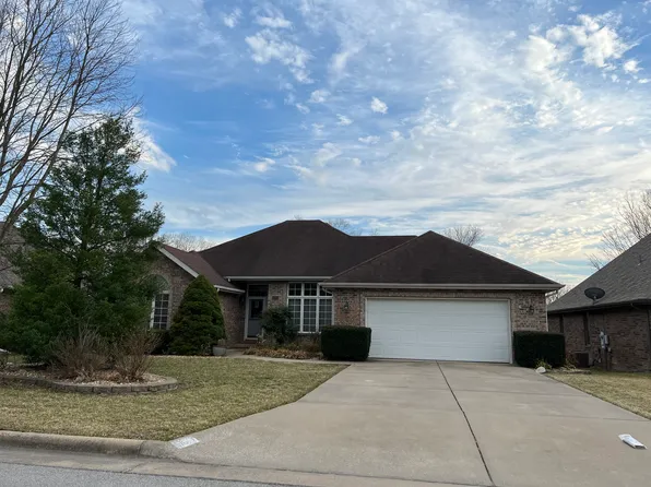 1164 W Rockhill Ave, Springfield, MO 65810