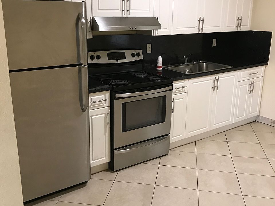 1st image of 1340 NW 102nd St #1342