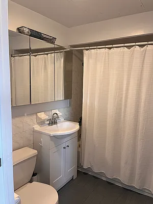 Rented by Owner | media 23