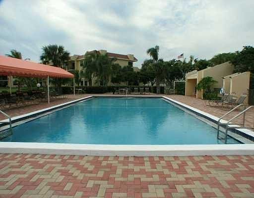4th image of 6409 W Coral Lake Drive #109