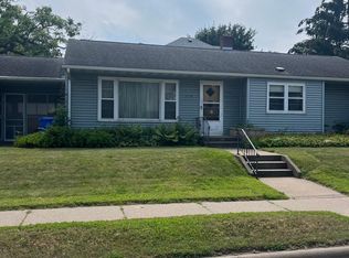 75 W Sarnia St, Winona, MN 55987