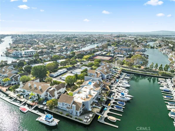 3889 Aruba Cir, Huntington Beach, CA 92649
