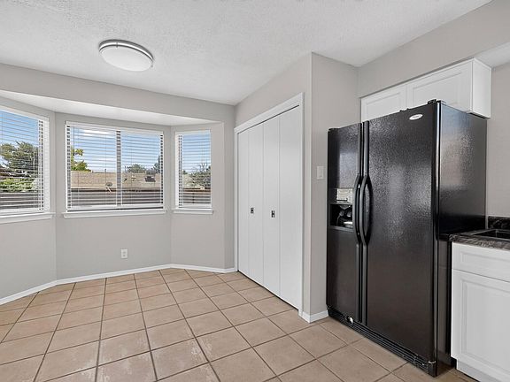 5th image of 8314 Krim Dr NE