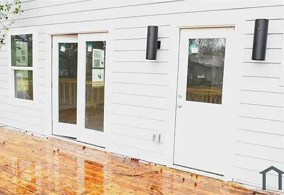 3 bed, 1500 sqft, $2,500 — Photo 1