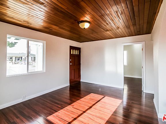 2nd image of 4533 E 52nd Pl
