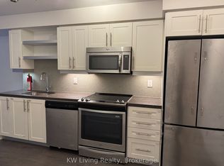 525 Adelaide St W UNIT 333, Toronto, ON M5V 0N7