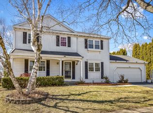 1400 Knoll Dr, Naperville, IL 60565