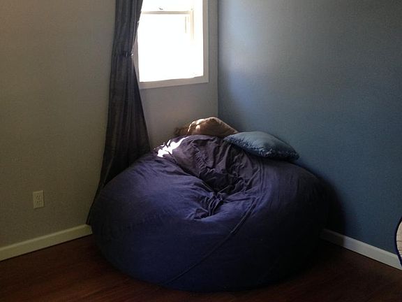Second bedroom