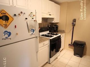 3 N Beacon St, Allston, MA 02134