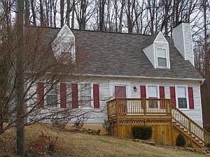 1st image of 2307 Woods End Ln