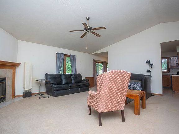 2nd image of 7028 Sorghum Ln