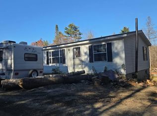 86 Riverside Dr, Lancaster, NH 03584