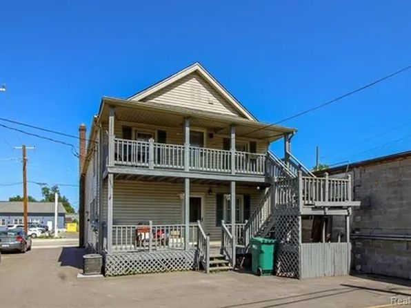 19232 Huron River Dr #3