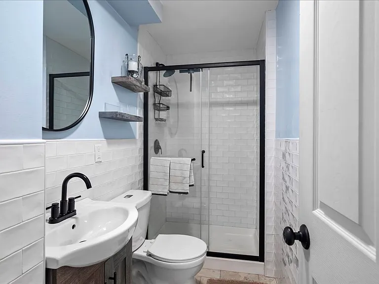 116 Soundview Ave — Photo 28