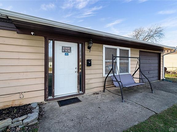 4th image of 869 Bellows Dr