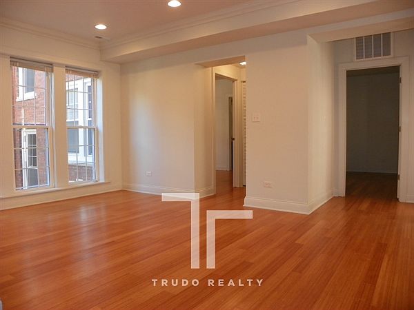 1st image of 7722 N Ashland Ave #77282D
